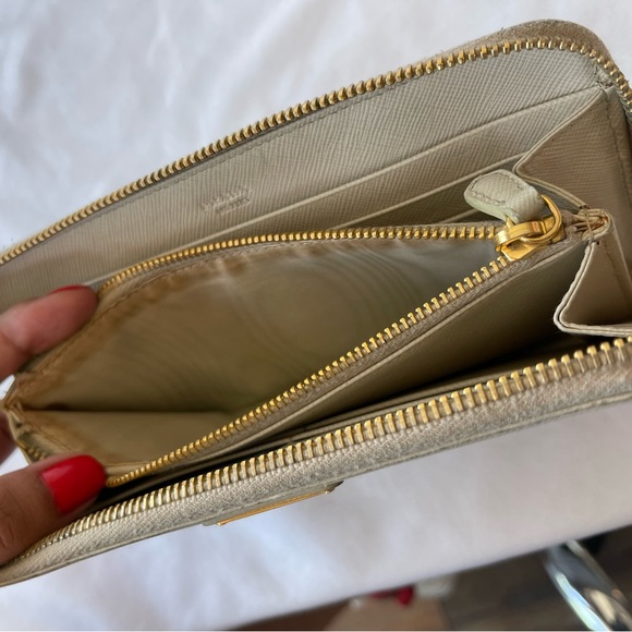 PRADA Authentic Saffiano Gold Leather Zipper Around Wallet - Picture 9 of 16